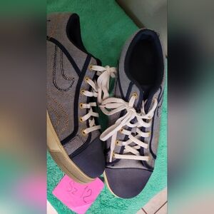 Nike's Sky High Jordan's sz 12